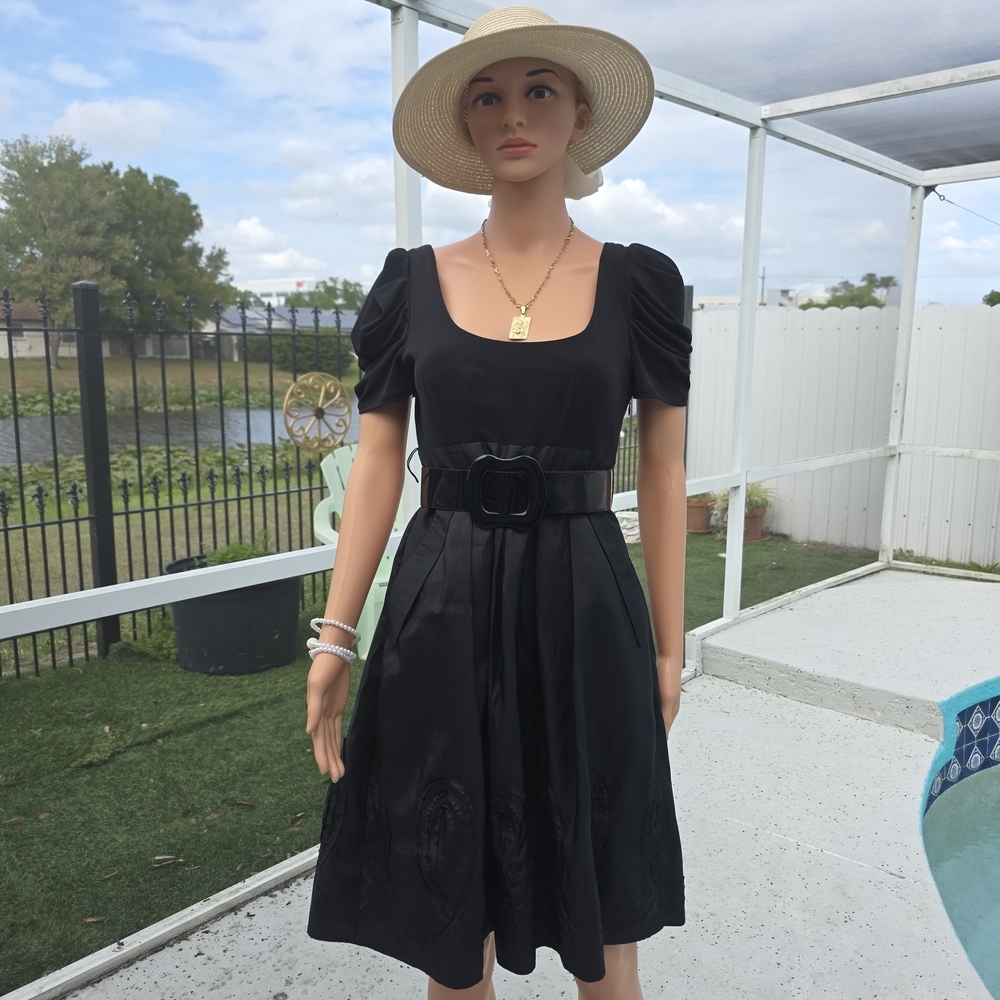 Elegant Black Puff-Sleeve Midi Dress with Belt